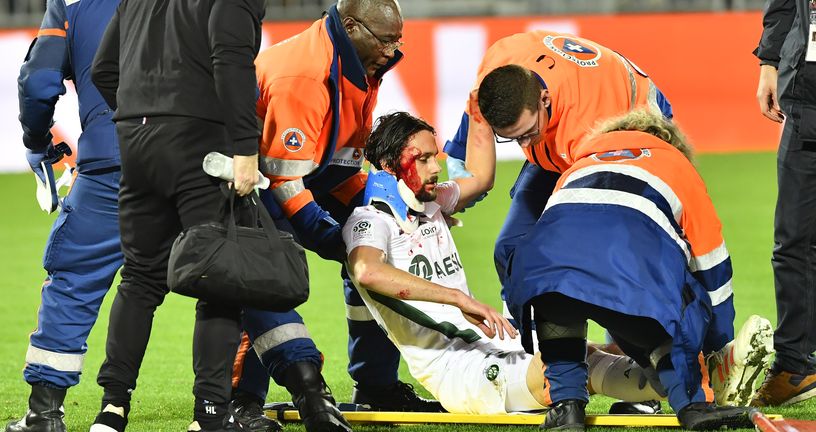 Ukazuje se pomoć Subotiću (Foto: AFP)