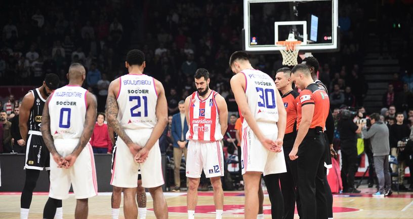 Minuta šutnje na utakmici Crvena zvezda - Partizan