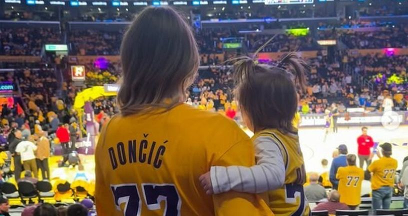 Dončićeva zaručnica i starija kćer