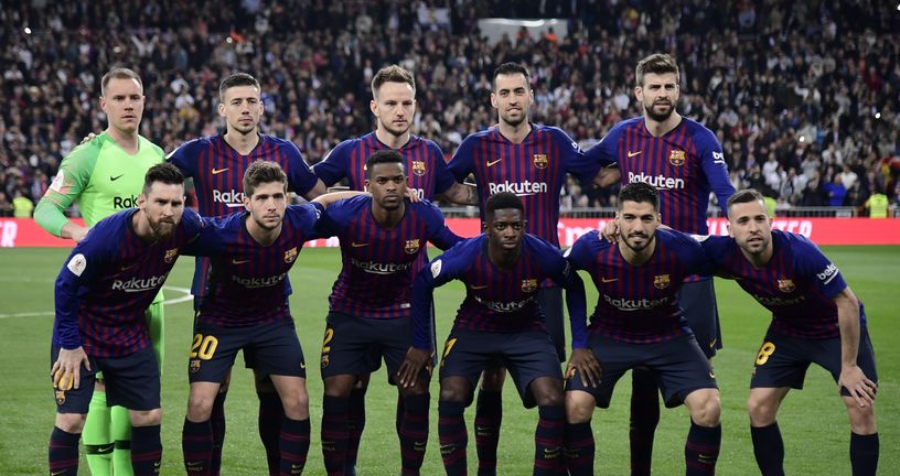 Momčad Barcelone (Foto: AFP)