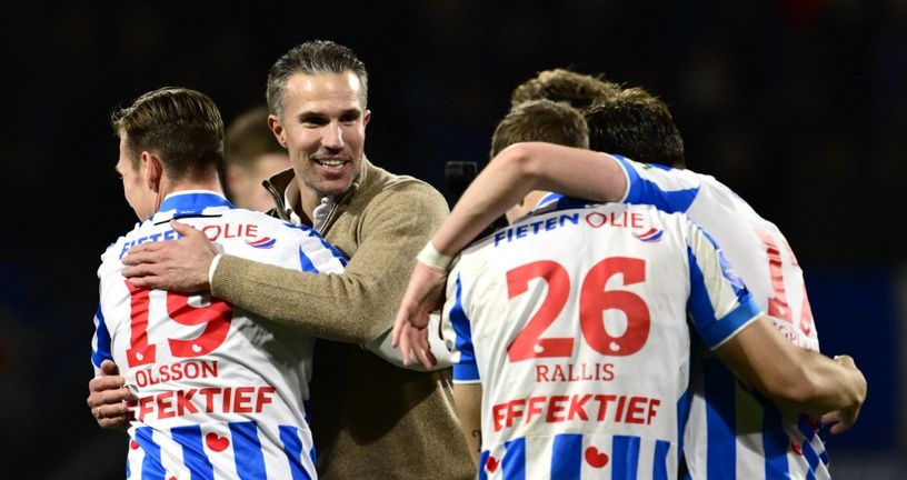 Robin van Persie i igrači Heerenveena