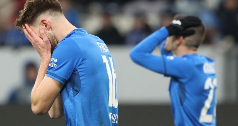 Andrej Kramarić (u pozadini)