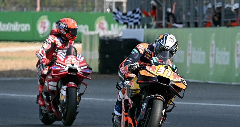 Pedro Acosta ispred Marca Marqueza