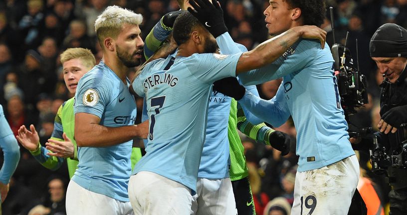 Leroy Sane slavi pobjedu sa suigračima iz Manchester Cityja