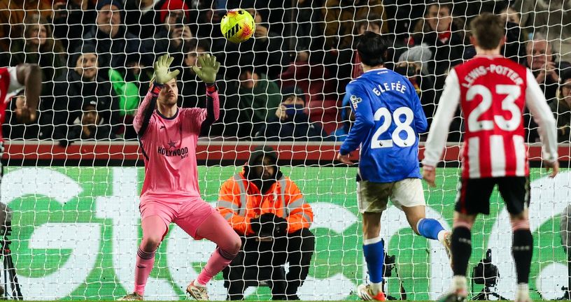 Panenka Enza Le Feea