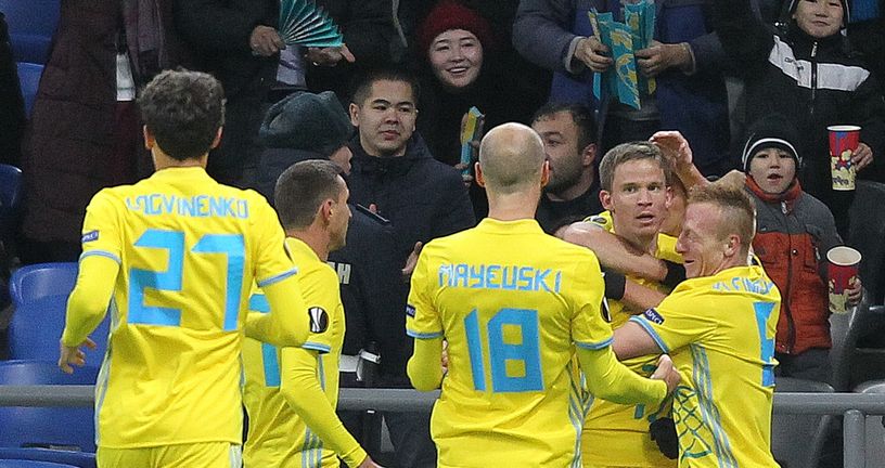 Igrači Astane slave pogodak s Tomasovom (Foto: AFP)