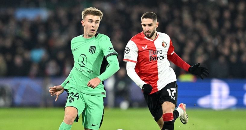 Luka Ivanušec (desno) u dresu Feyenoorda