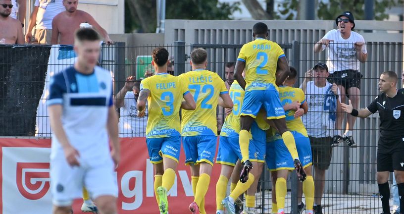 Slavlje Kopra protiv Željezničara