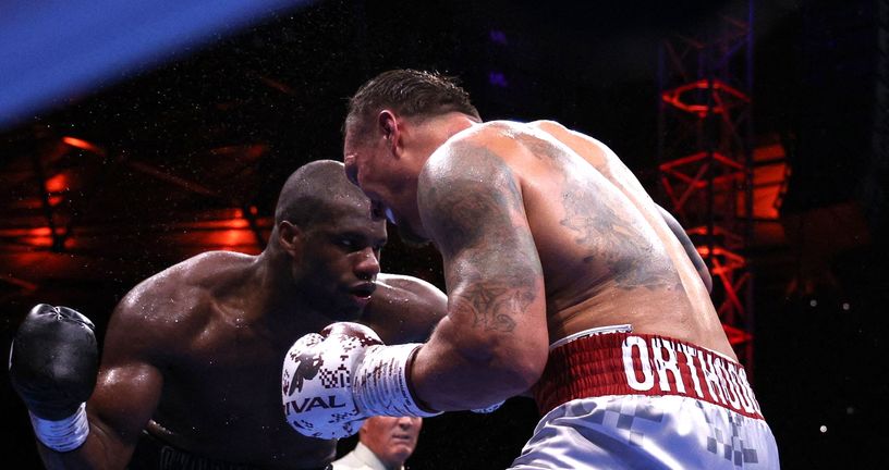 Usik nokautira Duboisa