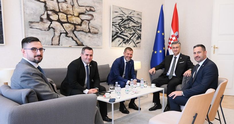 Delegacija Dinama na prijemu u Vladi Republike Hrvatske