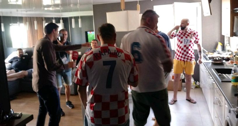 Ekipa Nove TV i GOL.hr-a s hrvatskim navijačima u Rusiji (GOL.hr)
