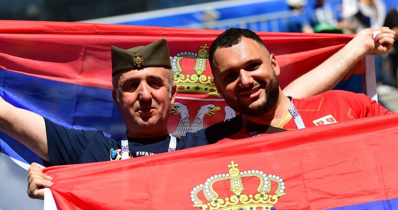 Srpski navijači (Foto: AFP)