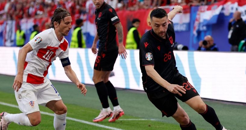 Luka Modrić i Arber Hoxha