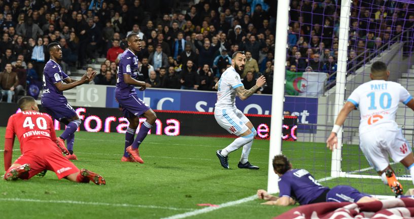 Mitroglou postiže pobjednički gol za Marseille (Foto: AFP)