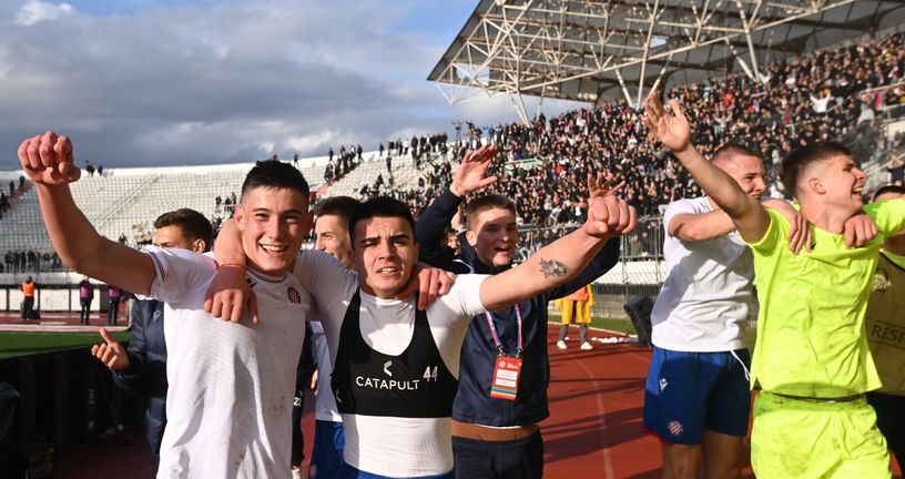 Niko Đolonga (lijevo)