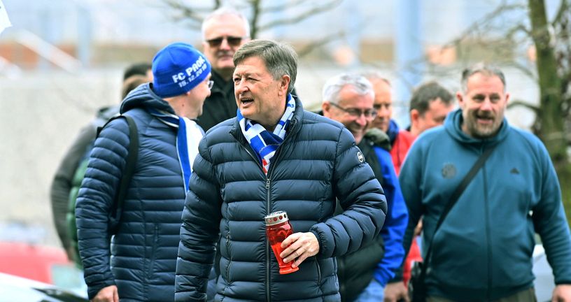 Otto Barić na izborima za Dinamovu skupštinu