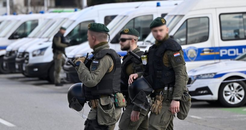 Policija na Maksimiru