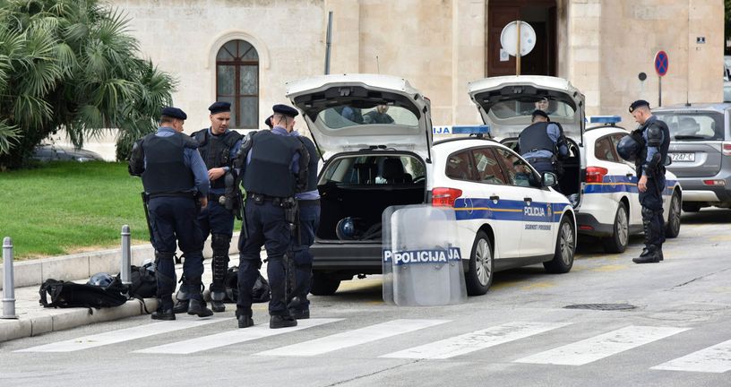 Policija na splitskoj Rivi