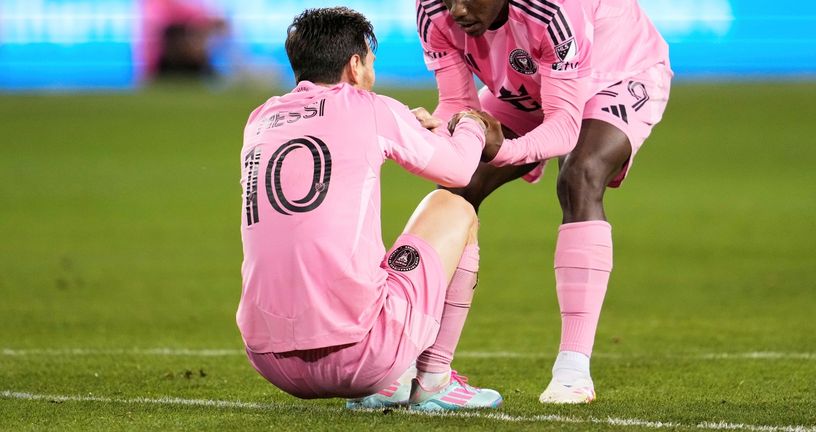 Lionel Messi i Allen Obando