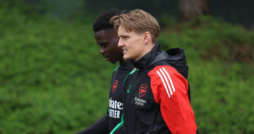 Bukayo Saka i Martin Odegaard