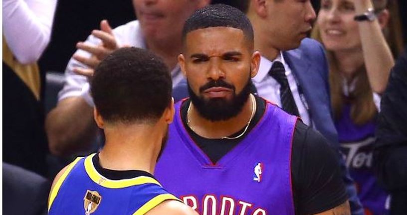Drake u raspravi s Curryjem (Foto: AFP)