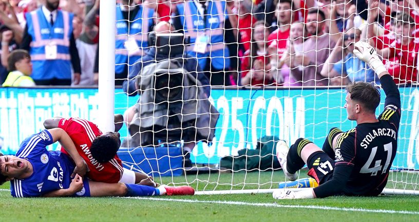 Trenutak ozljeda Awoniyija