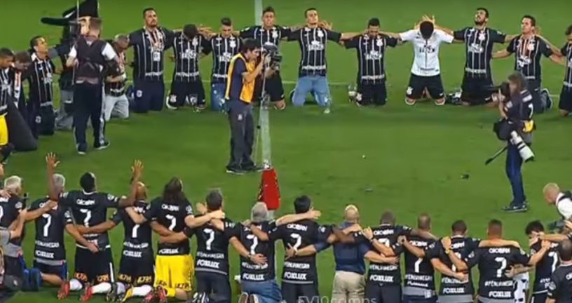 Corinthias slavi naslov prvaka (Sceen shot Youtube.com)