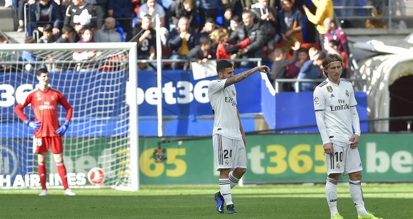 Igrači Reala u šoku nakon primljenog gola (Foto: AFP)