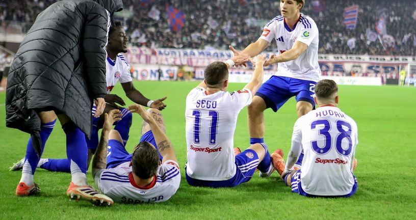 Hodak, Pukštas i Šego