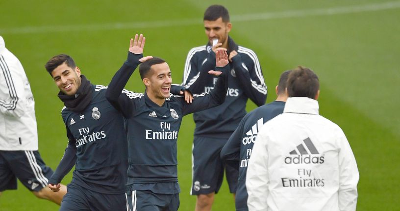 Lopetegui na treningu Reala (Foto: AFP)