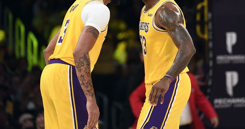 Anthony Davis i LeBron James (Foto: AFP)