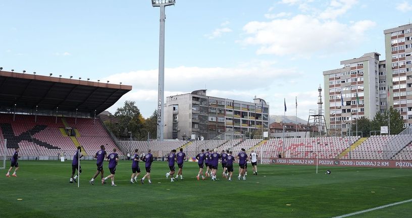 Njemački nogometaši na stadionu Bilino polje