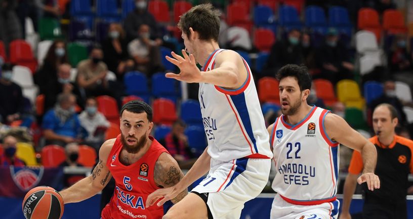 Mike James, Tibor Pleiss i Vasilije Micić