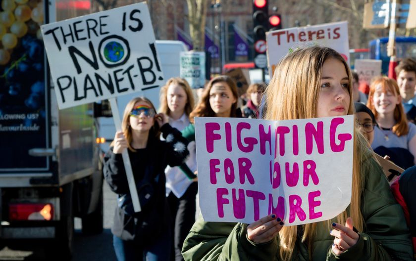 Mladi prosvjednici protiv klimatskih promjena.