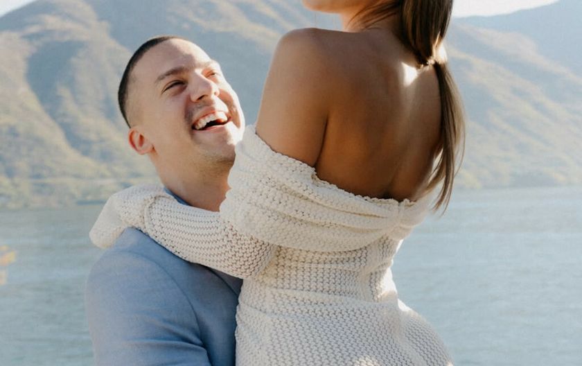 Baka Prase s novom djevojkom