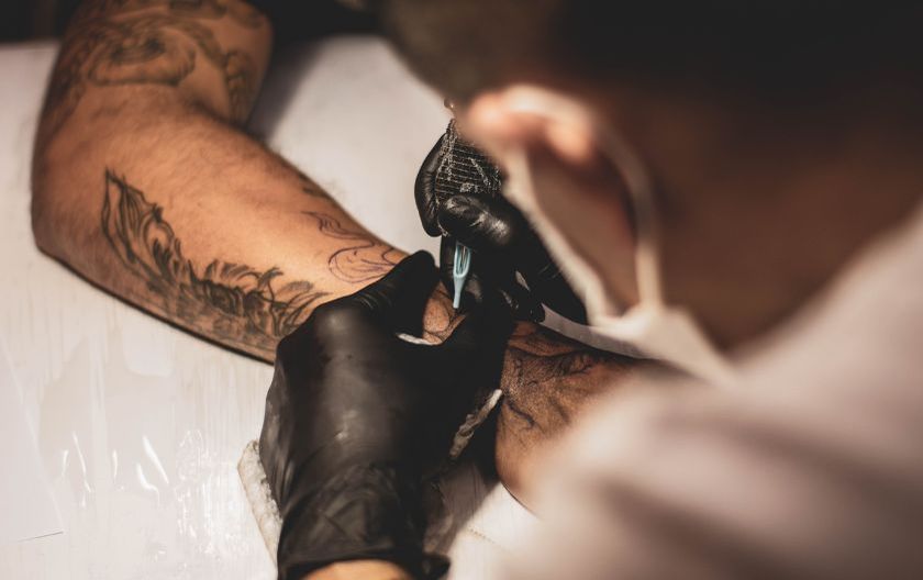 Zabranje tetovaže i njihovi motivi u državama diljem svijeta.