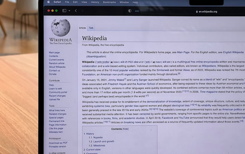 Wikipedija slavi 22. rođendan.