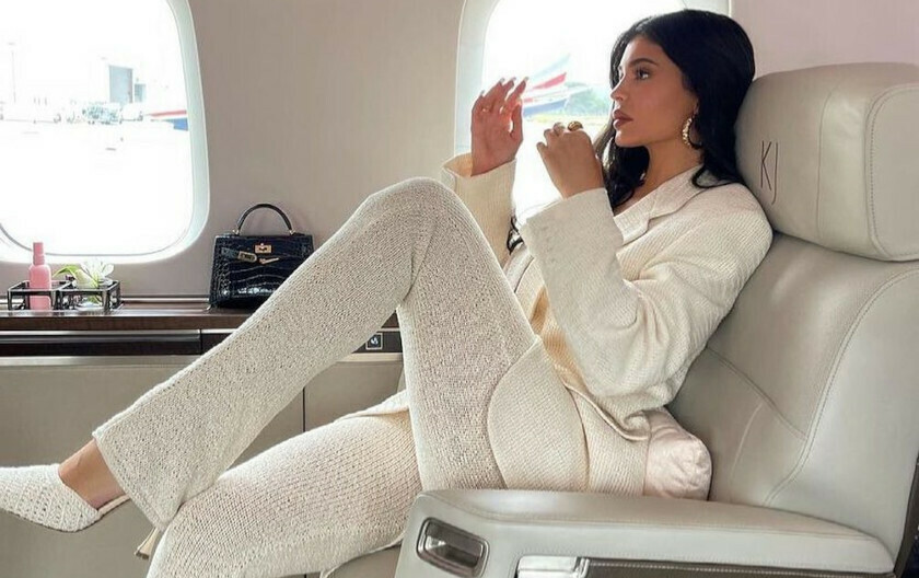 Kylie Jenner u privatnom avionu