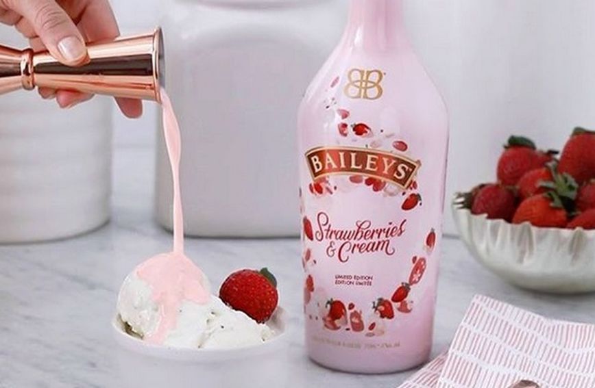 Baileys s okusom jagoda i šlaga limitirano je izdanje povodom Valentinova