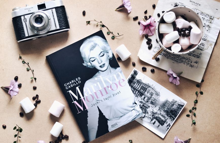 Biografija \'Javni i tajni život Marilyn Monroe\'