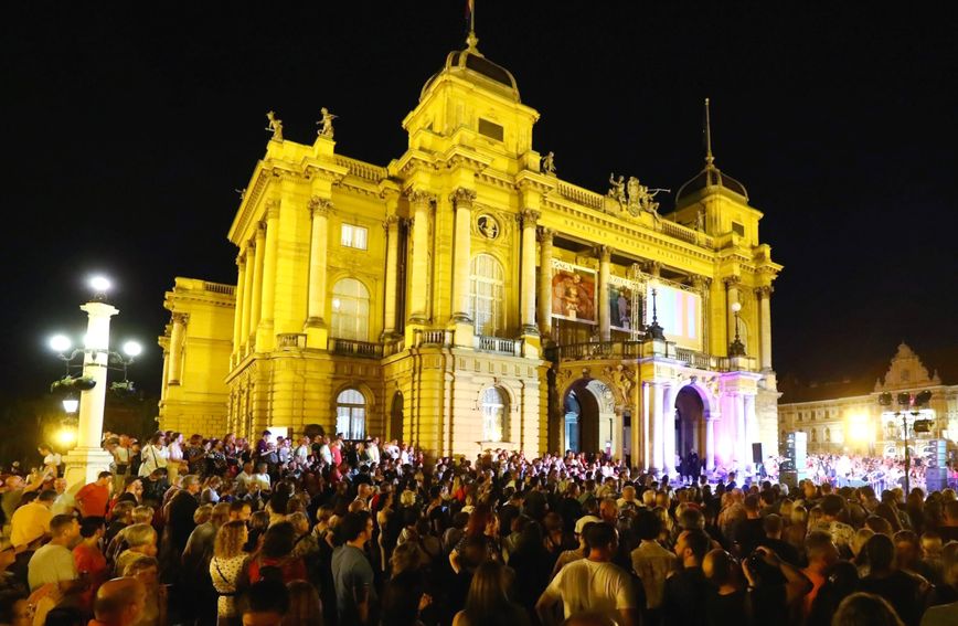 Prošlogodišnji koncert ispred HNK u Zgrebu