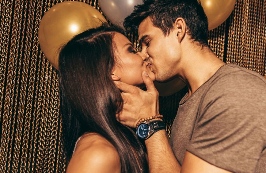 65 posto ispitanika svakoga dana poljubi svojeg partnera ili partnericu u usta