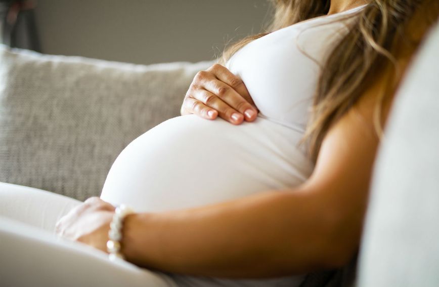 Određene rizike ili patološka stanja u trudnoći, privremena ili trajna, ima najmanje 20 posto trudnica
