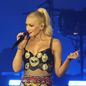 Gwen Stefani - 4