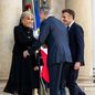 Francuski predsjednik i prva dama dočekuju španjolskog kralja