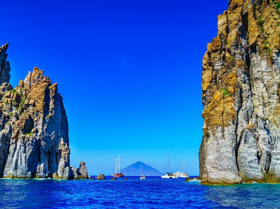 Eolski ili Liparski otoci - 12