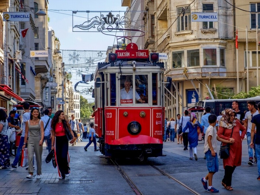 Istiklal, Istanbul