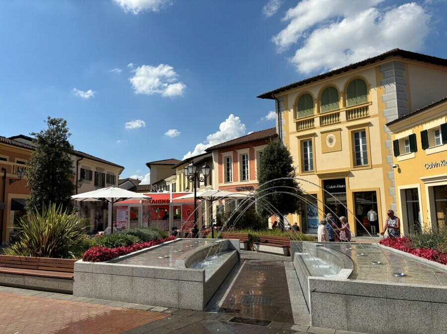 Serravalle Designer Outlet - 1