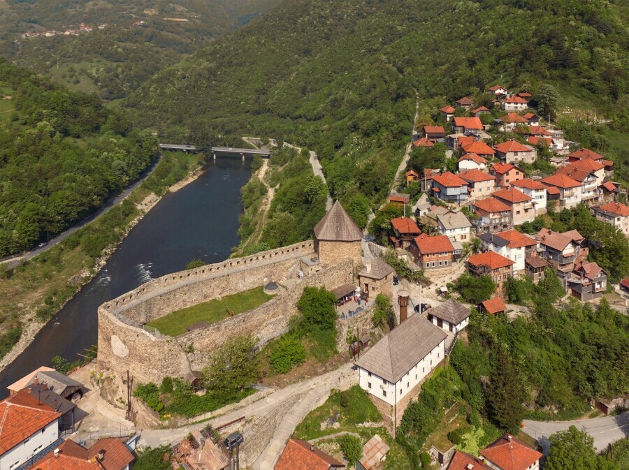 Stari grad Vranduk kod Zenice - 1