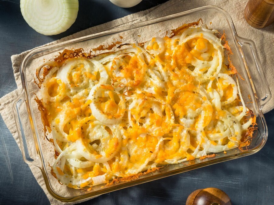 Zapečeni luk sa sirom